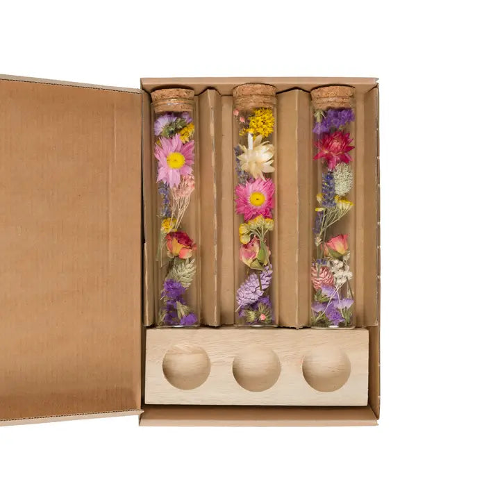 Geschenkbox zum Muttertag, Trockenblumen