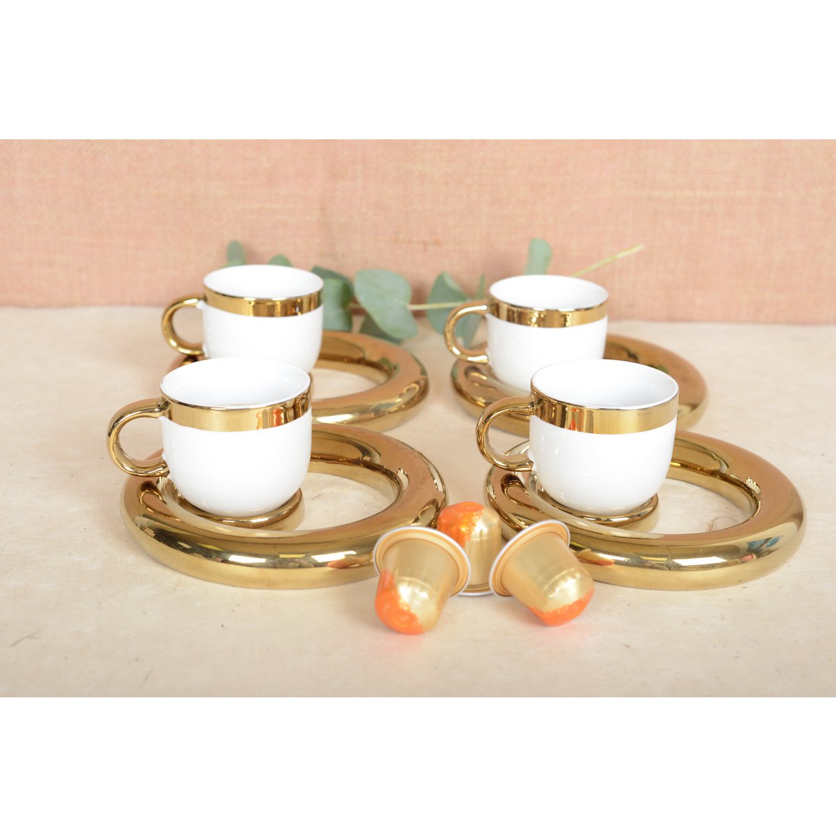 SET AUS 4 GOLDEN CIRCLE KAFFEETASSEN