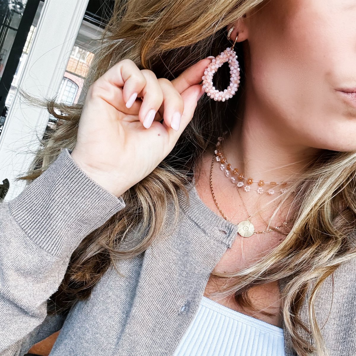 Stainless steel earring with facet drop - peach pink/gold