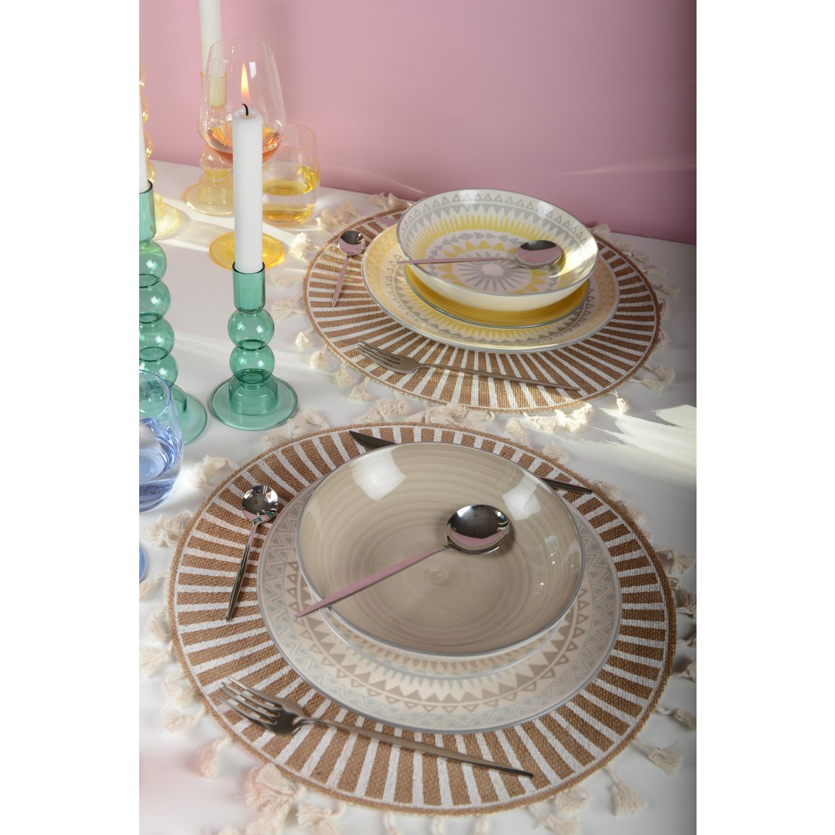 EINFACHER TAUPE SUPPENTELLER – COACHELLA